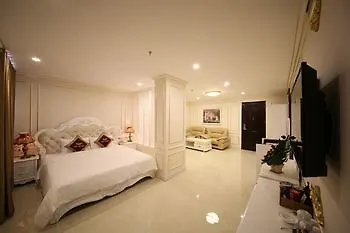Tuyet Son Hotel Дананг 4*,